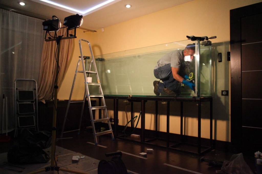 ремонт аквариума